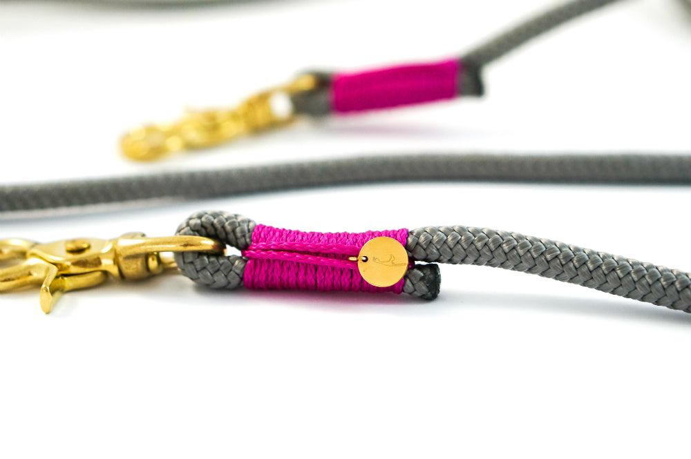 Hunde-Führleine "Sylt" aus Segeltau, einfach verstellbar, grau-beerenpink, 8 mm